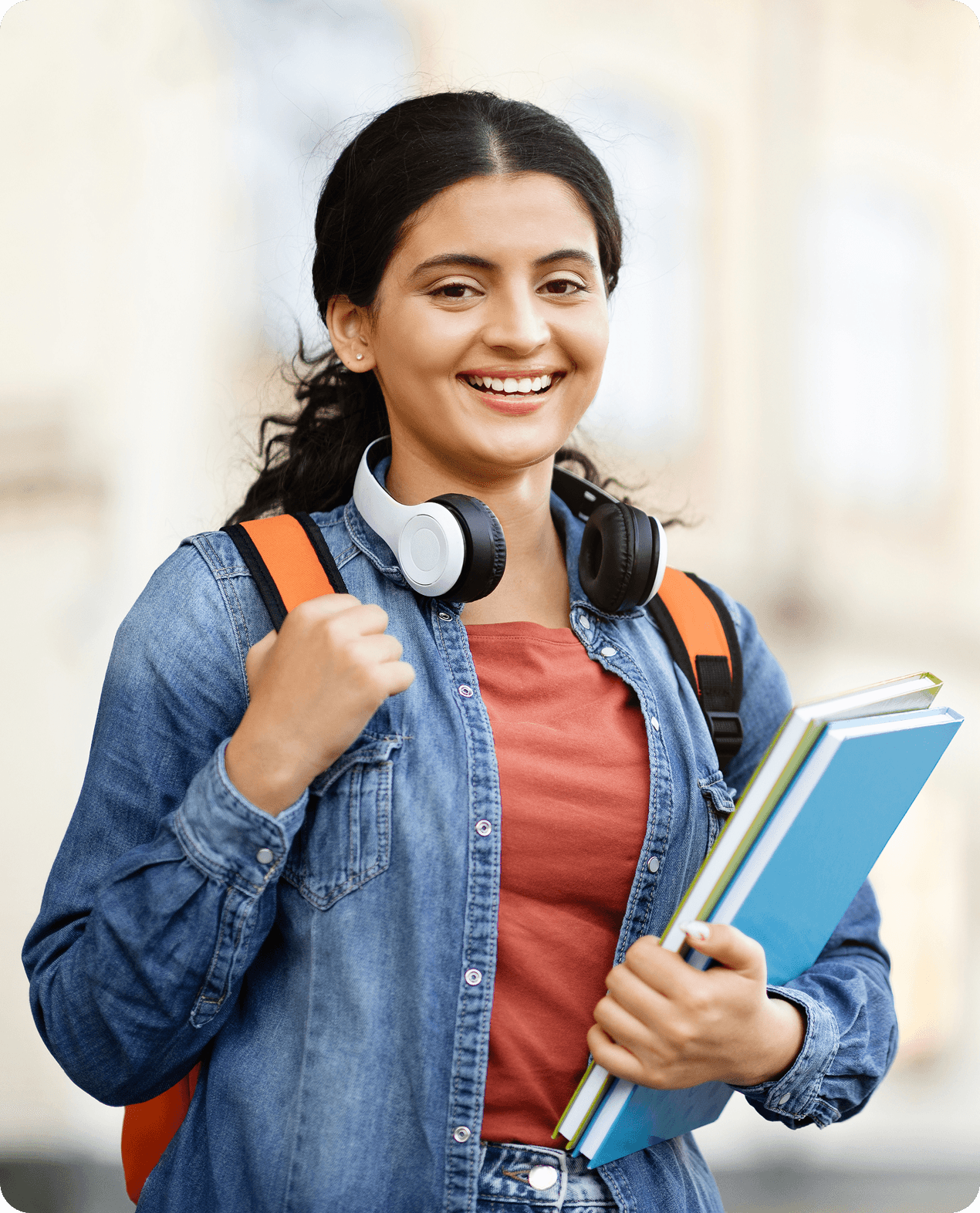 Student receiving end-to-end study abroad support